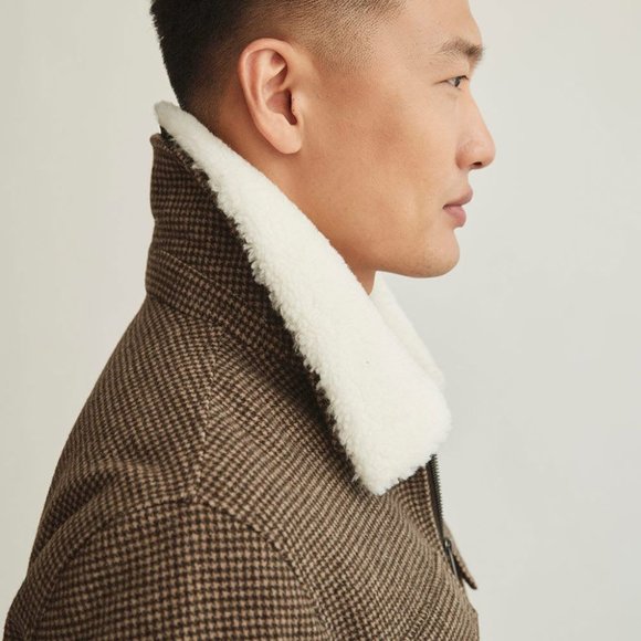 RW&CO Men's Short Houndstooth Wool Jacket With Removable Sherpa Collar - Picture 2 of 4